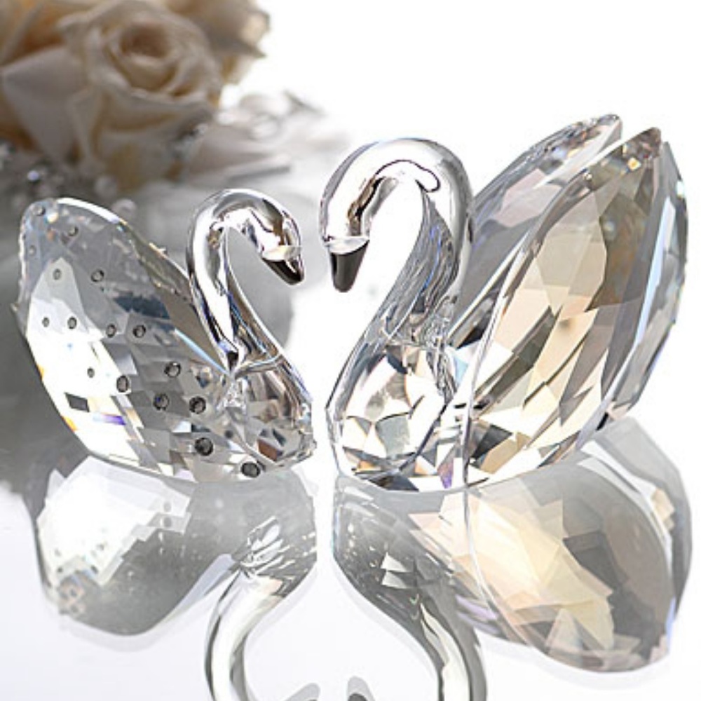 Swarovski Love Swans - One Pair